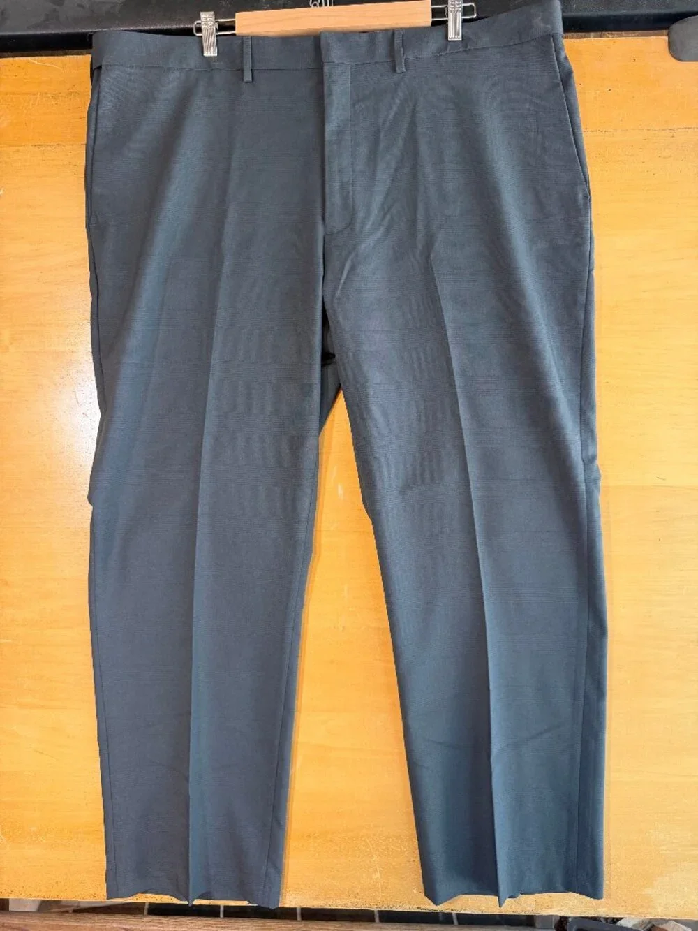 Haggar Premium Comfort Tonal Plaid Charcoal Gray Dress Pants 44X30
